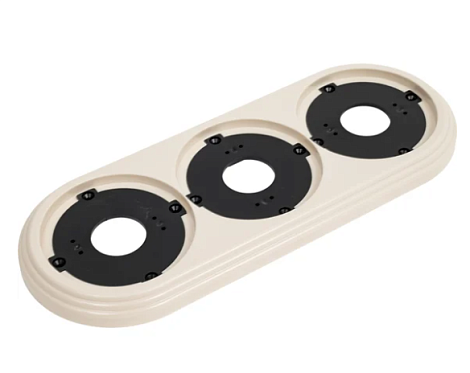 Рамка 3-постовая пластиковая МезонинЪ Усадьба слоновая кость