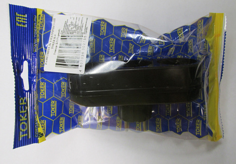 Тройник линейный универсальный  6/10А черный Toker (инд.упак)