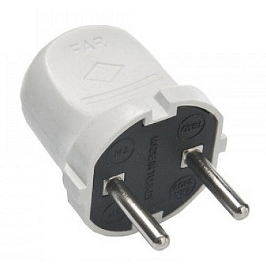 Вилка прямая б/з белая  6А 250В F16 FAR