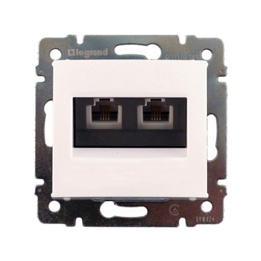 Розетка 1 СП комп. RJ45 кат.5e + телеф.RJ11 механизм Legrand Valena белый