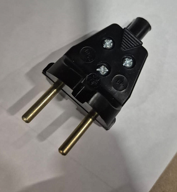 Вилка плоская без з/к черная 6А 250В Витебск